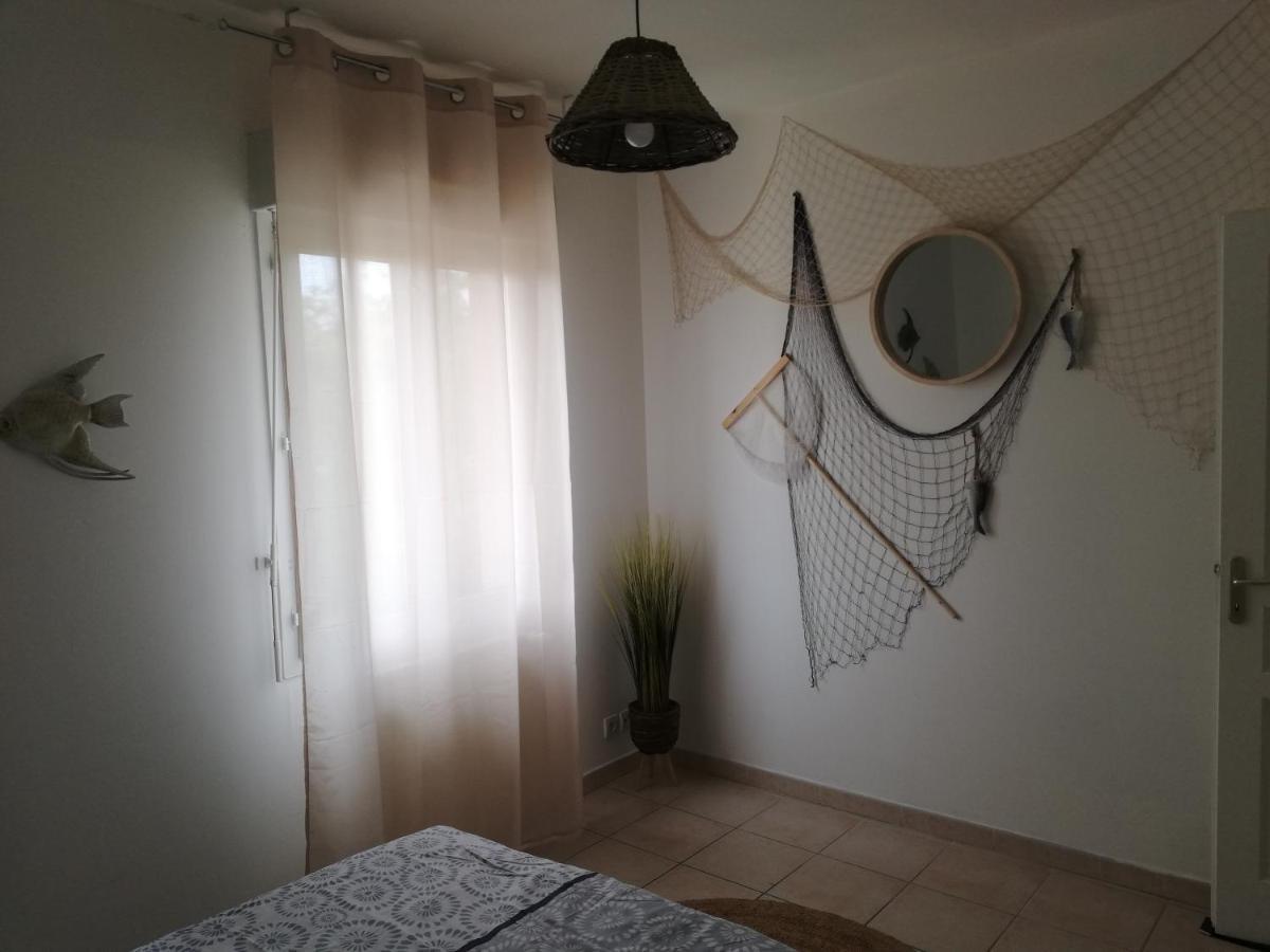 Superbe Appartement De 90M2 A Uzes Super Equipe Avec Garage Et Grand Parking Privatif Exteriör bild